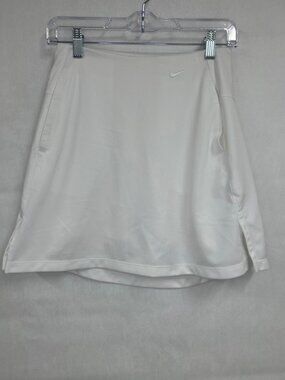 Preppy Minimalist Athleisure Nike Country Club Golf Tennis Skort Women’s XS